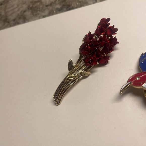 Lot Of 2 Brooch Pins Vintage - Modern Gold Tone Rose Flower Bouquet, Hummingbird - Picture 5 of 7